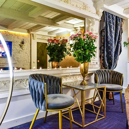 Host 3 * كاوناس